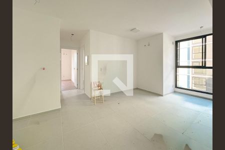 Sala/Cozinha de apartamento para alugar com 2 quartos, 60m² em Serraria, São José