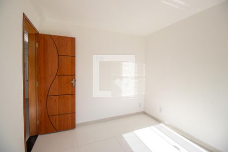 Quarto 2 de apartamento à venda com 2 quartos, 50m² em Irajá, Rio de Janeiro