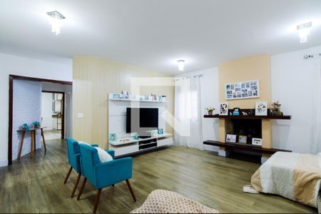 Casa à venda com 6 quartos, 340m² em Vila Rosalia, Guarulhos