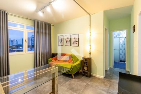 Apartamento para alugar com 1 quarto, 50m² em Lapa, São Paulo