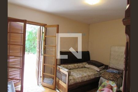 Casa à venda com 2 quartos, 176m² em Jardim Marajoara, São Paulo