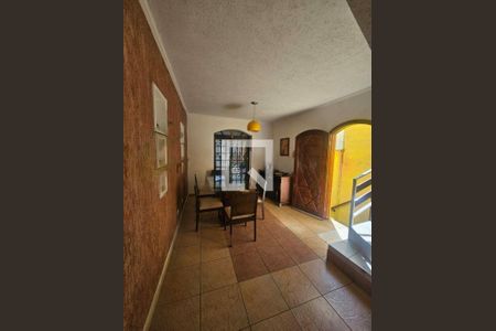 Casa à venda com 3 quartos, 170m² em Vila do Castelo, São Paulo