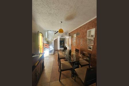 Casa à venda com 3 quartos, 170m² em Vila do Castelo, São Paulo