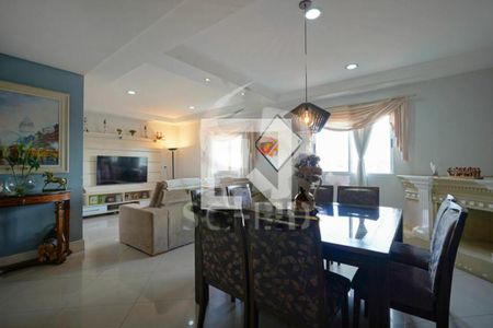 Casa à venda com 4 quartos, 240m² em Interlagos, São Paulo