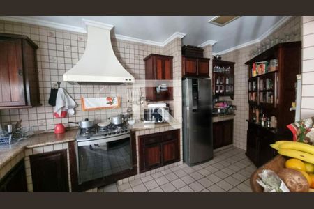 Casa à venda com 4 quartos, 450m² em Jardim Marajoara, São Paulo
