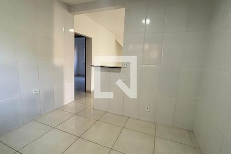 Cozinha de casa para alugar com 2 quartos, 75m² em Vila Canaan, Duque de Caxias