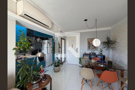 Sala  de apartamento à venda com 2 quartos, 60m² em Jacarepaguá, Rio de Janeiro