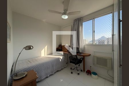 Suíte 1 de apartamento à venda com 2 quartos, 60m² em Jacarepaguá, Rio de Janeiro