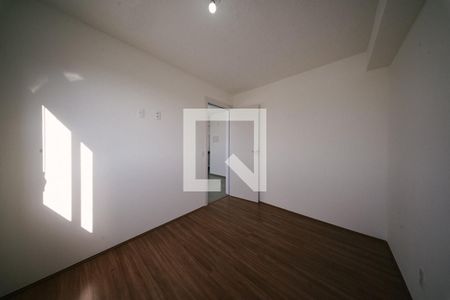 Quarto 1 de apartamento para alugar com 2 quartos, 34m² em Parque São Jorge, São Paulo