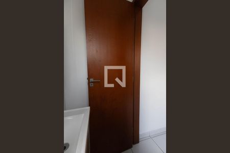 Lavabo de casa de condomínio à venda com 2 quartos, 90m² em Vila Medeiros, São Paulo
