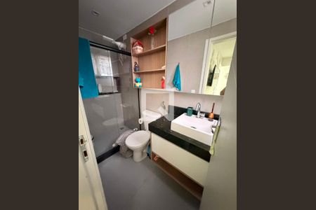Banheiro de casa de condomínio à venda com 2 quartos, 120m² em Jacarepaguá, Rio de Janeiro