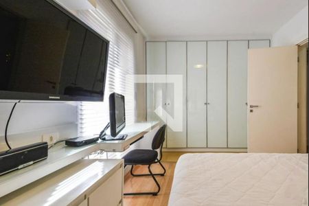 Apartamento à venda com 3 quartos, 240m² em Cerqueira César, São Paulo