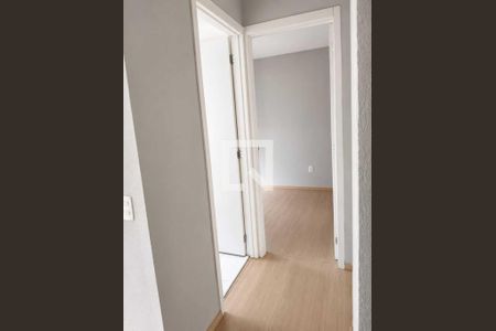Corredor de apartamento para alugar com 2 quartos, 41m² em Parque São Bento, Sorocaba