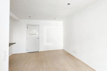 Sala - Quarto de kitnet/studio para alugar com 1 quarto, 35m² em Santo Cristo, Rio de Janeiro