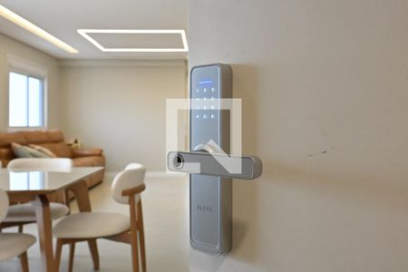 Fechadura Eletrônica de apartamento para alugar com 3 quartos, 127m² em Jardim Caboré, São Paulo