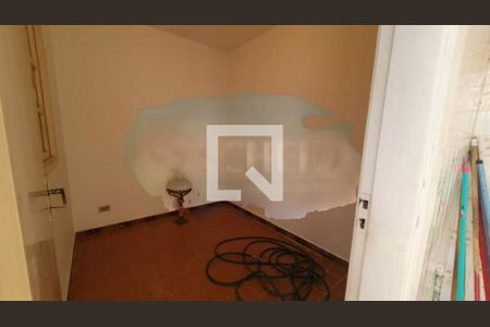 Casa à venda com 3 quartos, 175m² em Cupecê, São Paulo