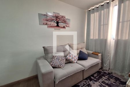 Sala de TV de apartamento à venda com 2 quartos, 56m² em Parque Oratório, Santo André