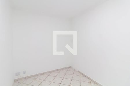 Quarto 2 de apartamento para alugar com 2 quartos, 44m² em Jardim Casa Pintada, São Paulo