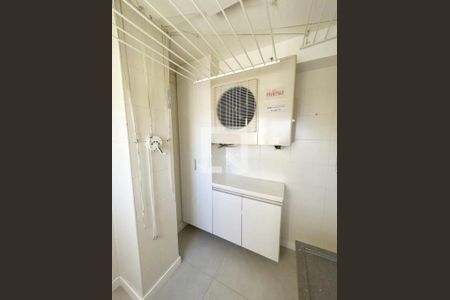Apartamento à venda com 2 quartos, 104m² em Vila Lucia Elvira, São Paulo