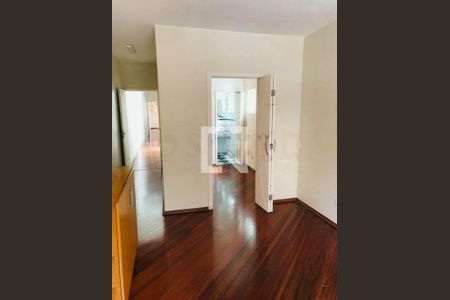 Casa à venda com 3 quartos, 176m² em Vila Mascote, São Paulo