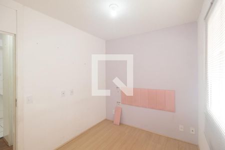 Quarto 1 de apartamento para alugar com 2 quartos, 40m² em Guaratiba, Rio de Janeiro
