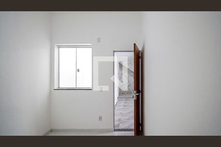 Quarto 2 de casa de condomínio para alugar com 2 quartos, 55m² em Olaria, Rio de Janeiro