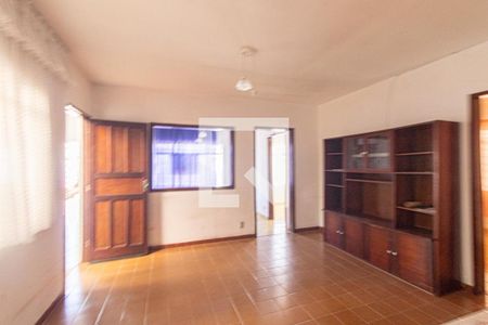 Sala de casa à venda com 3 quartos, 99m² em Fazendinha, Curitiba