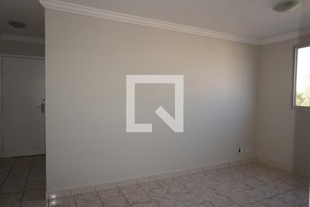 Sala de apartamento para alugar com 2 quartos, 54m² em Jardim Dom José, Embu das Artes