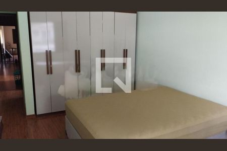 Casa à venda com 3 quartos, 157m² em Parque Jabaquara, São Paulo