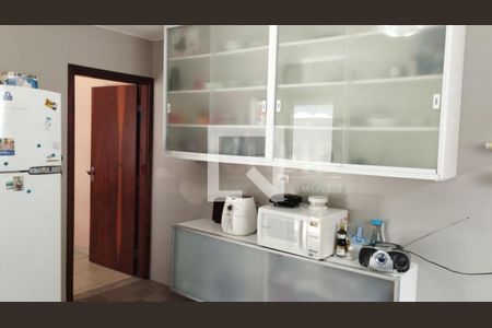 Casa à venda com 3 quartos, 157m² em Parque Jabaquara, São Paulo