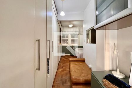 Quarto 1 de apartamento à venda com 2 quartos, 80m² em Copacabana, Rio de Janeiro