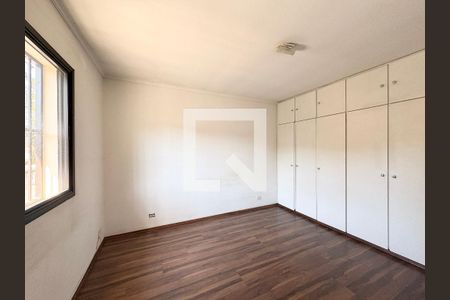 Quarto 1 de casa à venda com 3 quartos, 150m² em Vila Fiat Lux, São Paulo