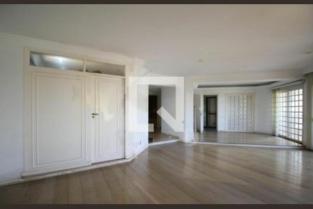 Apartamento à venda com 4 quartos, 241m² em Vila Suzana, São Paulo