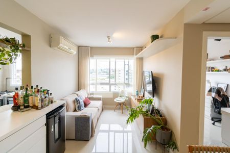 Sala de apartamento para alugar com 2 quartos, 60m² em Menino Deus, Porto Alegre
