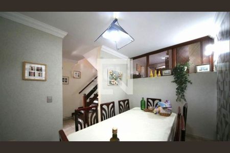 Casa à venda com 3 quartos, 204m² em Campo Grande, São Paulo