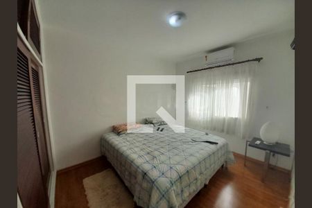 Casa à venda com 3 quartos, 240m² em Jardim Prudência, São Paulo