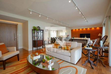 Apartamento à venda com 4 quartos, 310m² em Santo Amaro, São Paulo