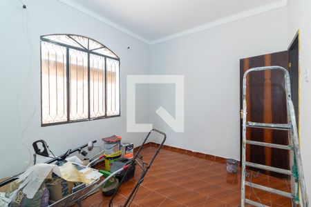 Quarto 2 de casa para alugar com 2 quartos, 346m² em Padre Miguel, Rio de Janeiro