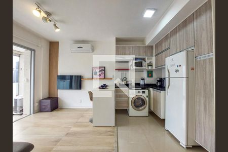 Sala/Cozinha de apartamento para alugar com 1 quarto, 33m² em Chácara Santo Antônio, São Paulo
