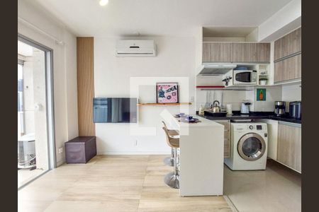 Sala/Cozinha de apartamento para alugar com 1 quarto, 33m² em Chácara Santo Antônio, São Paulo