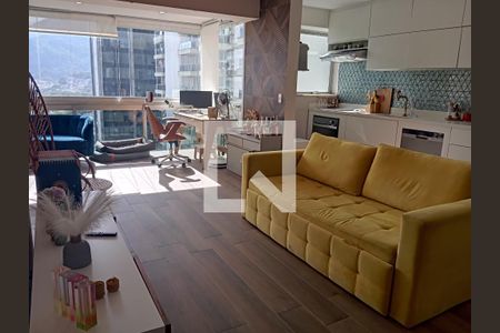 Sala de apartamento à venda com 1 quarto, 65m² em Barra da Tijuca, Rio de Janeiro