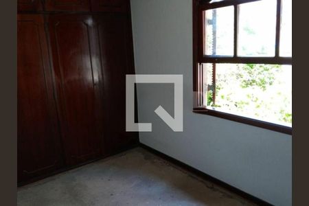 Casa à venda com 3 quartos, 120m² em Vila Santa Catarina, São Paulo
