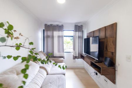 Sala de apartamento para alugar com 3 quartos, 74m² em Novo Mundo, Curitiba