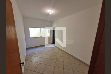 Casa à venda com 3 quartos, 238m² em Planalto Paulista, São Paulo