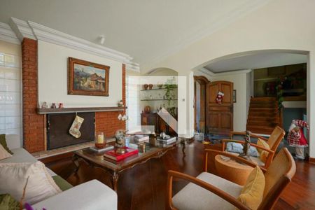 Casa à venda com 4 quartos, 450m² em Jardim Marajoara, São Paulo