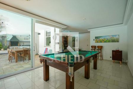 Casa à venda com 4 quartos, 450m² em Jardim Marajoara, São Paulo