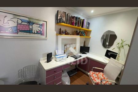 Casa à venda com 3 quartos, 150m² em Campo Grande, São Paulo
