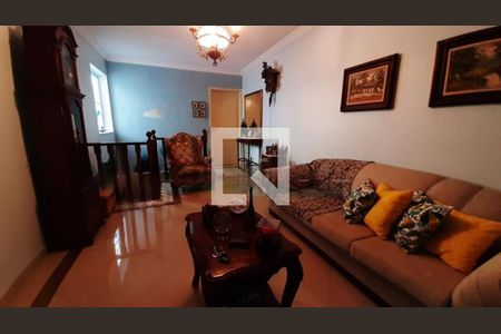 Casa à venda com 3 quartos, 190m² em Campo Grande, São Paulo
