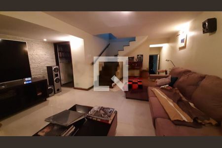 Casa à venda com 3 quartos, 190m² em Campo Grande, São Paulo