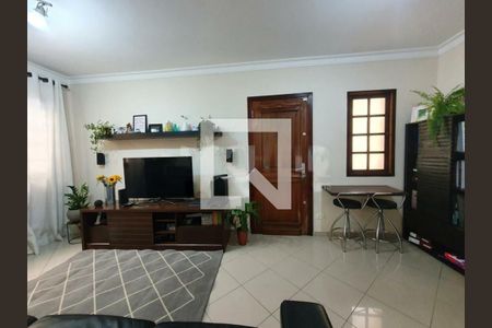 Casa à venda com 2 quartos, 120m² em Jardim Aeroporto, São Paulo